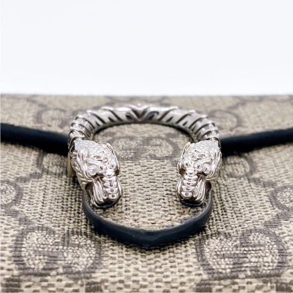 Gucci Beige and Brown Shoulder Bag - Picture 7 of 9